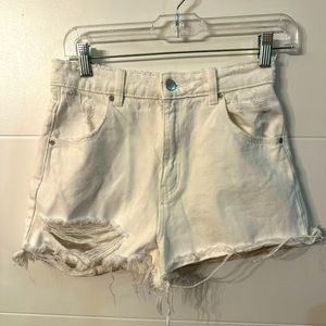 Anthropologie Rolla’s high rise slim dusters  frayed white shorts sz. 26